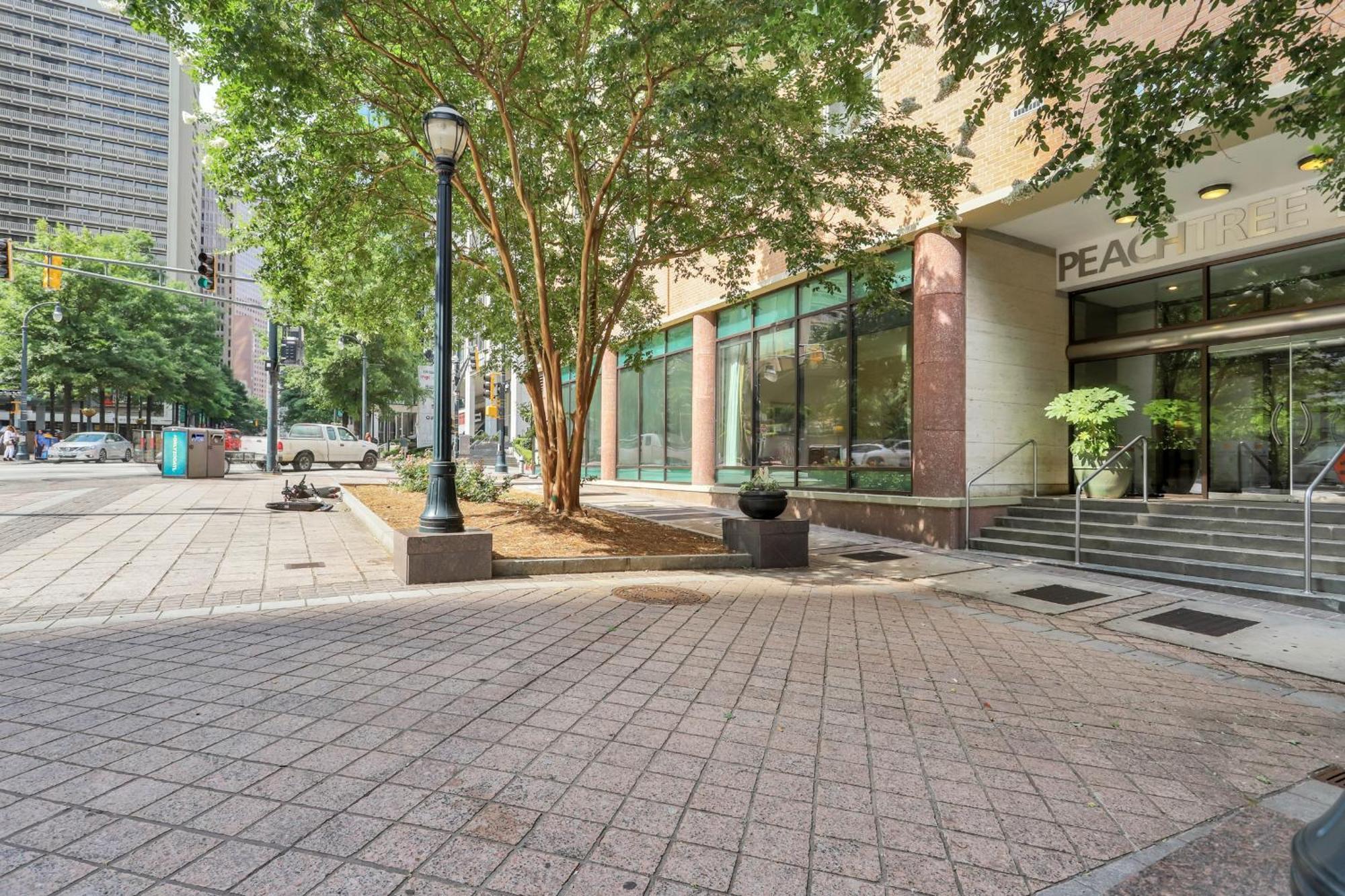 1 Bedroom Downtown Condo Amazing Location*Self Check-In** Atlanta Exterior photo